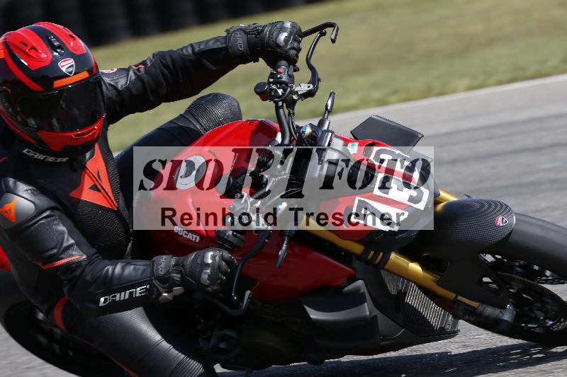 /45 10.08.2025 Plüss Moto Sport ADR/Freies Fahren/733